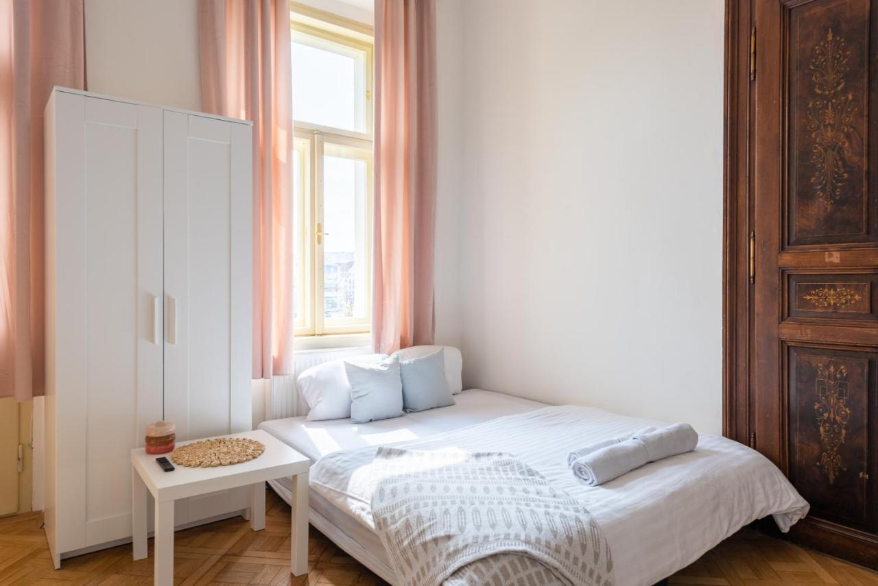 Tesnov Residence Apartments Prag Eksteriør billede